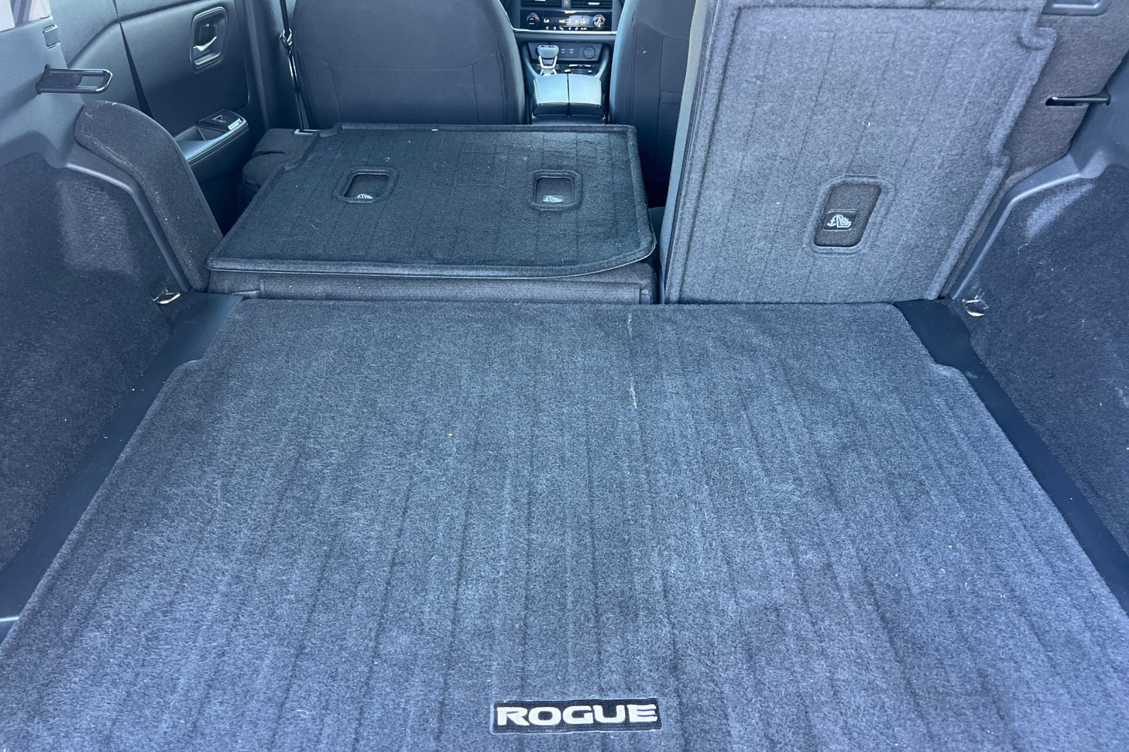 Certified 2026 Nissan Rogue SV FWD image 17