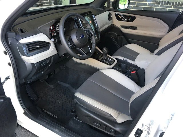 Certified 2025 Subaru Forester Limited w/ Popular Package #2 AWD/4WD image 5