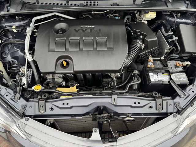 Used 2015 Toyota Corolla LE FWD image 28