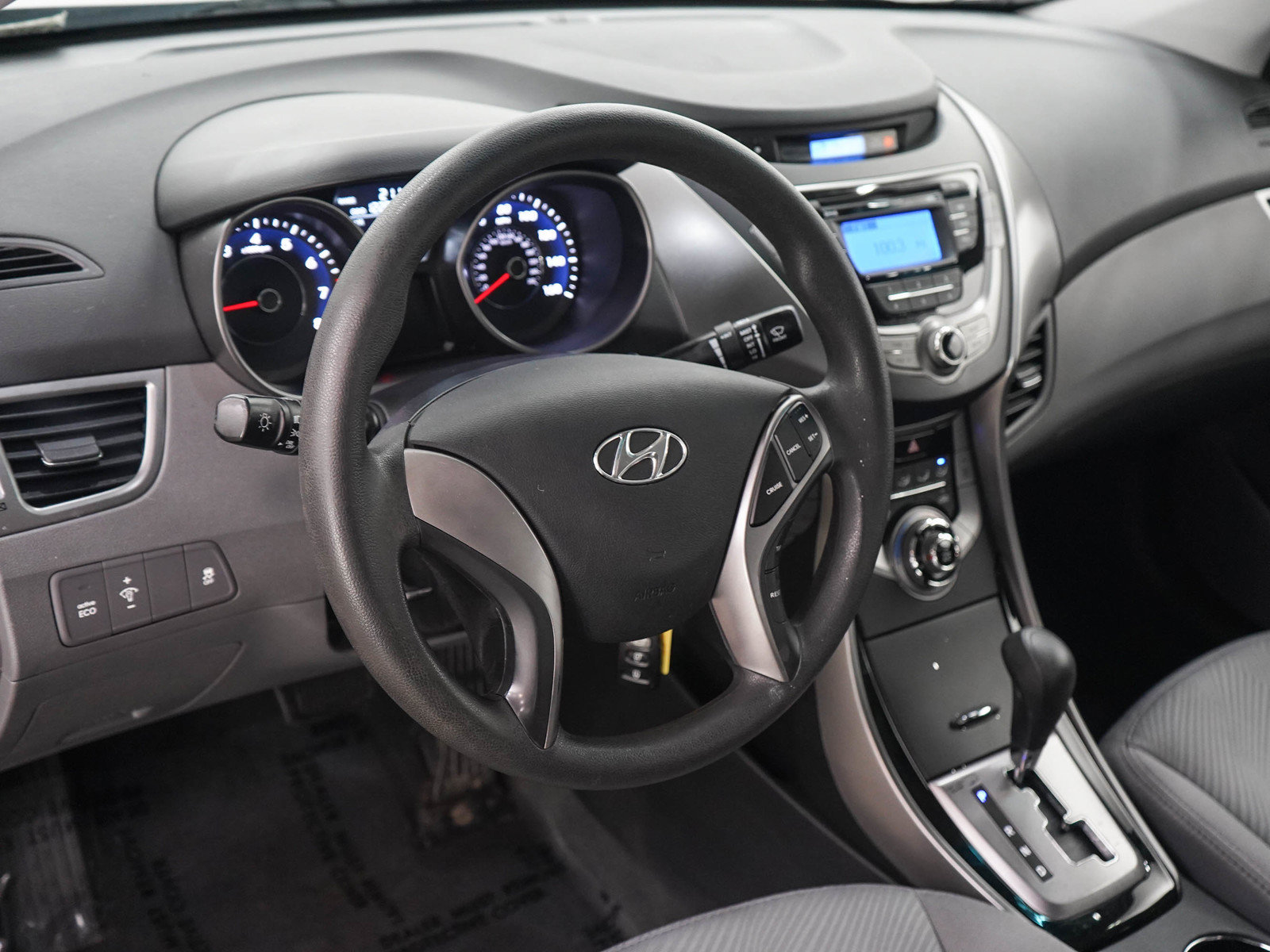 Used 2013 Hyundai Elantra GLS FWD image 19