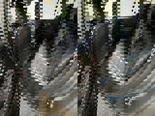 Used 2023 GMC Terrain SLT w/ Infotainment Package II FWD image 28