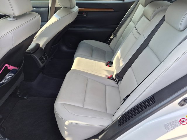 Used 2013 Lexus ES 300h w/ Premium Pkg FWD image 22