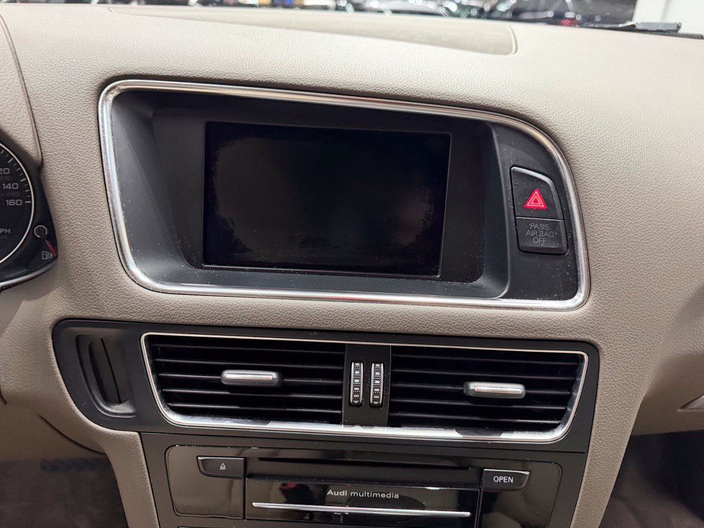 Used 2013 Audi Q5 3.0T Premium Plus AWD/4WD image 38