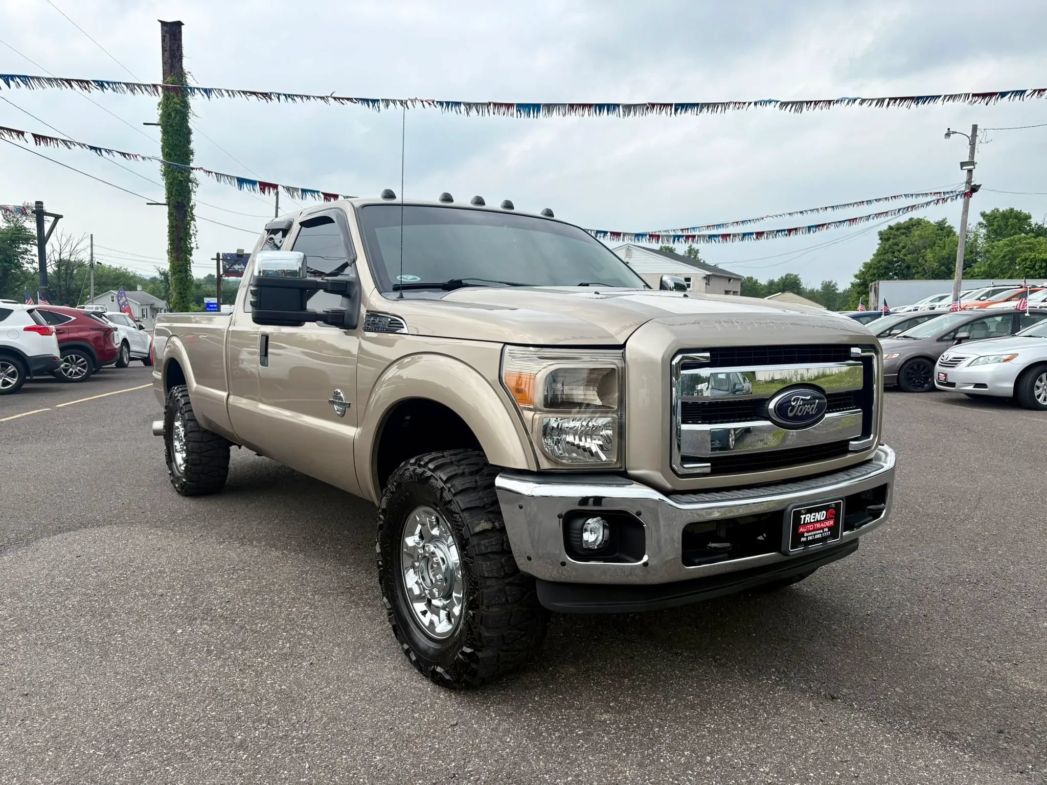 Used 2012 Ford F250 XLT w/ XLT Premium Pkg AWD/4WD image 6