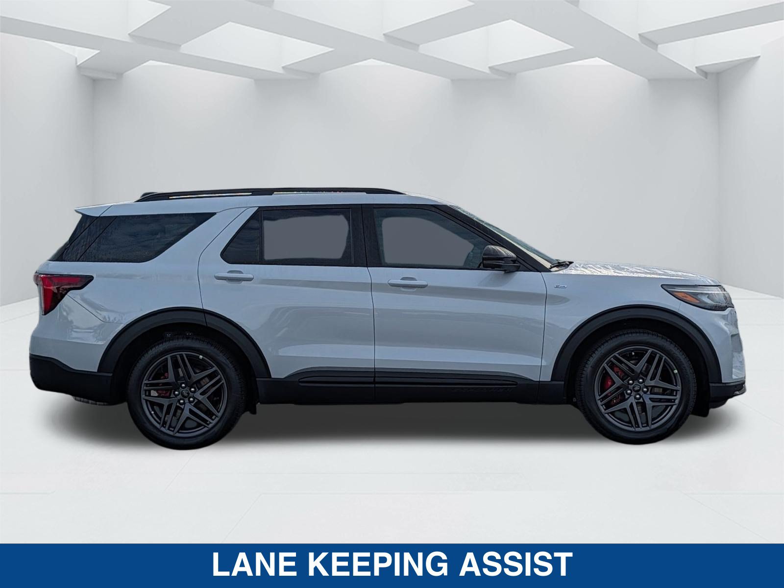 New 2026 Ford Explorer ST-Line w/ ST-Line Street Pack RWD image 5
