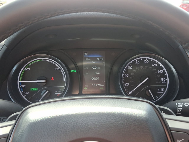 Used 2024 Toyota Camry SE w/ Cold Weather Package FWD image 13