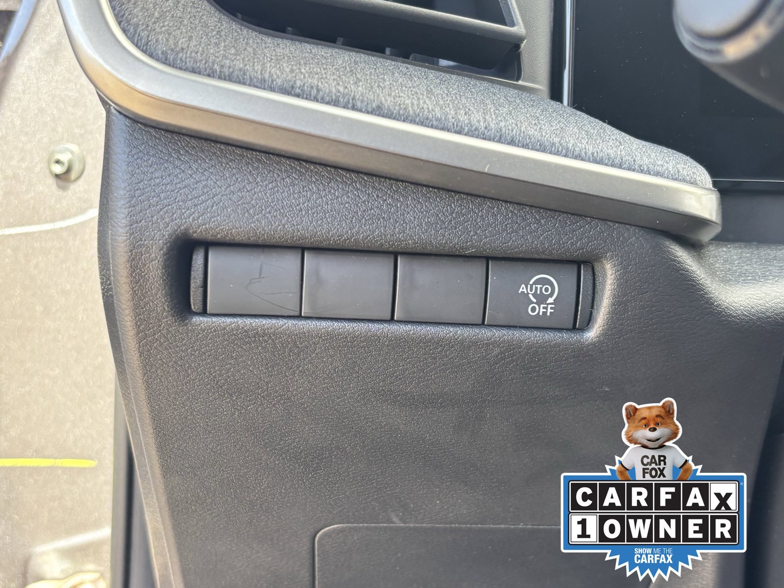 Certified 2026 Nissan Kicks SV FWD image 32