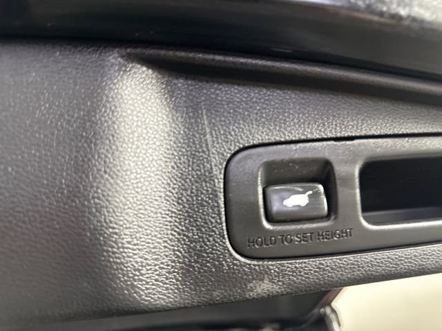 Used 2018 Honda CR-V Touring image 8