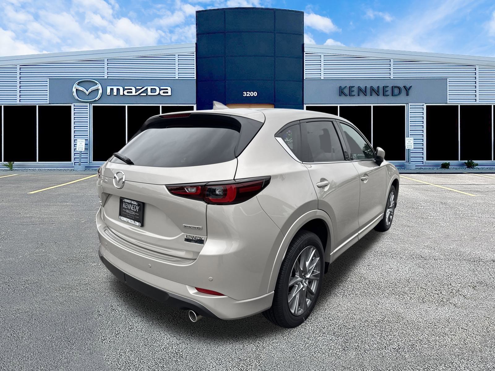 New 2025 MAZDA CX-5 AWD 2.5 S w/ Premium Plus Pkg image 3