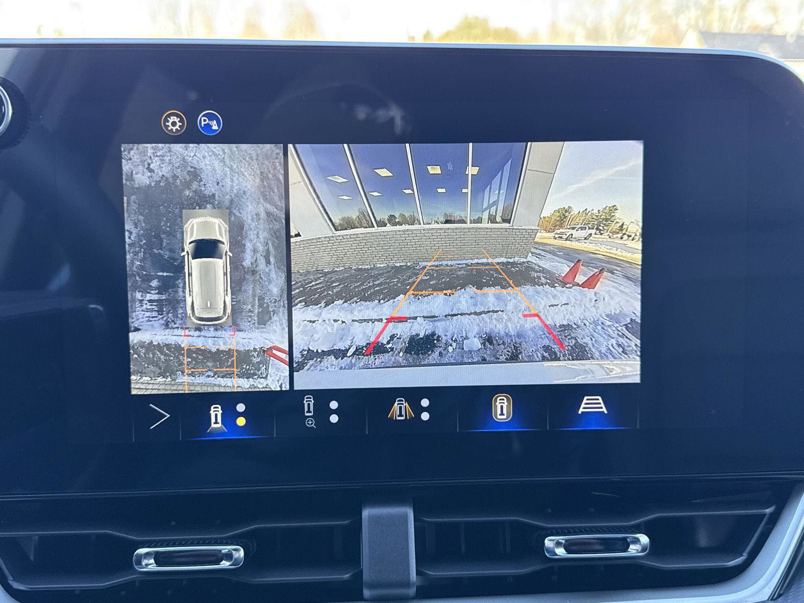 New 2026 Chevrolet Equinox LT w/ Convenience Package II image 20