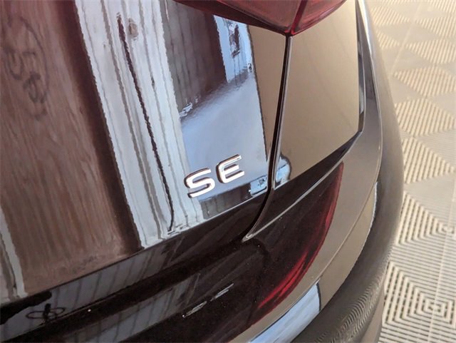Certified 2022 Volkswagen Jetta SE w/ Panoramic Sunroof Package image 13