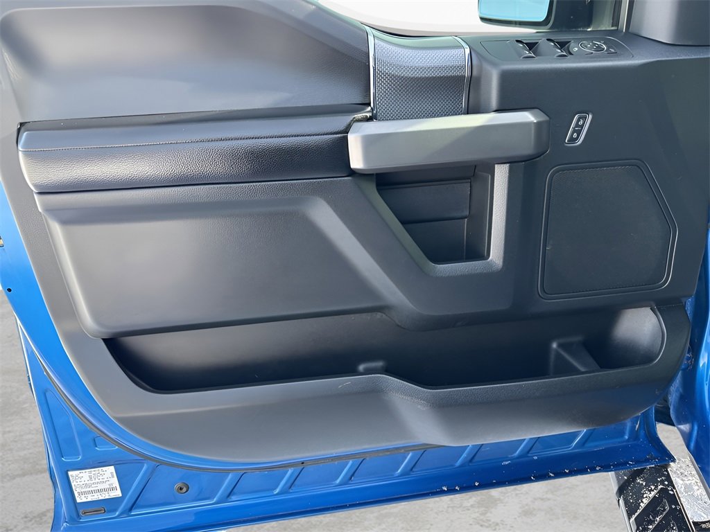 Used 2015 Ford F150 XLT w/ Equipment Group 302A Luxury image 22