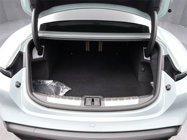 Used 2025 Porsche Taycan image 15