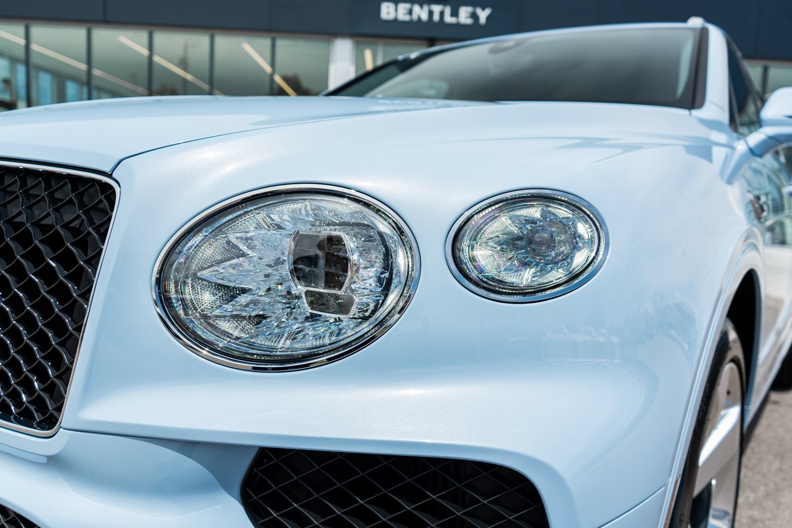 New 2026 Bentley Bentayga AWD/4WD image 22