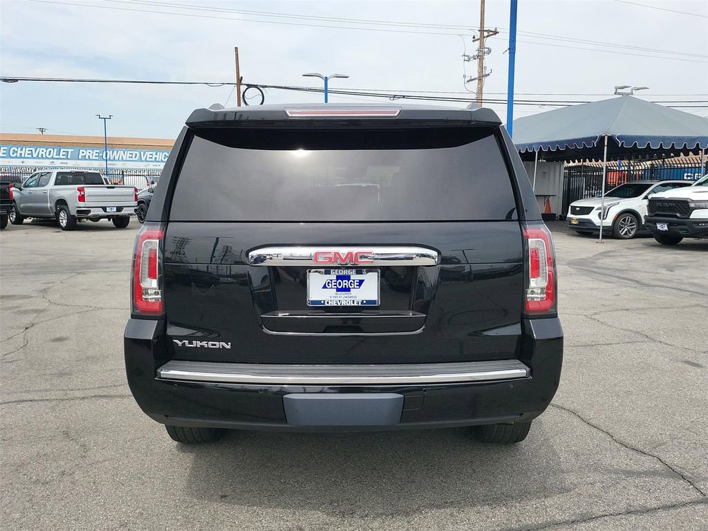 Certified 2016 GMC Yukon Denali w/ Open Road Package image 32