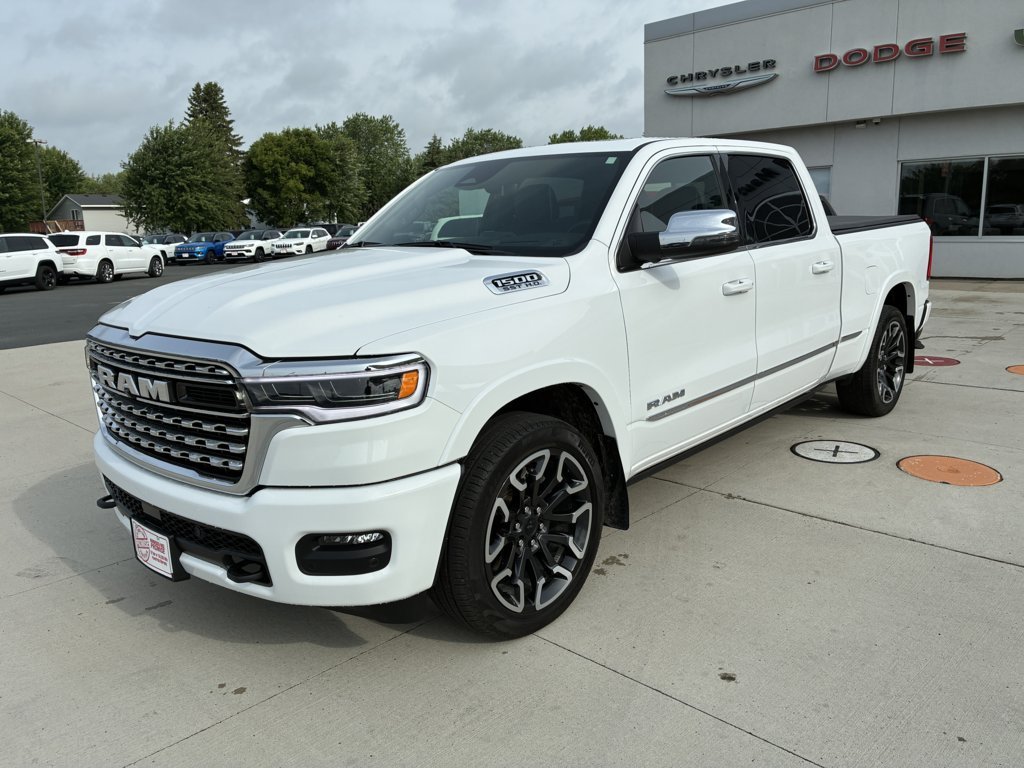 Used 2025 RAM 1500 Limited AWD/4WD image 4