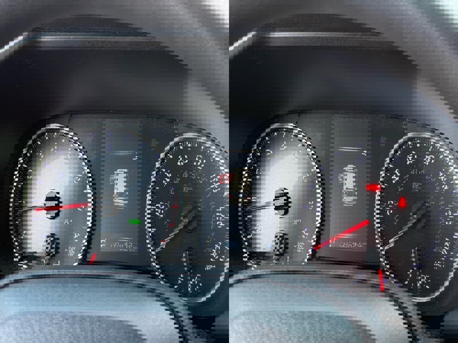 Used 2020 Toyota RAV4 XLE image 20