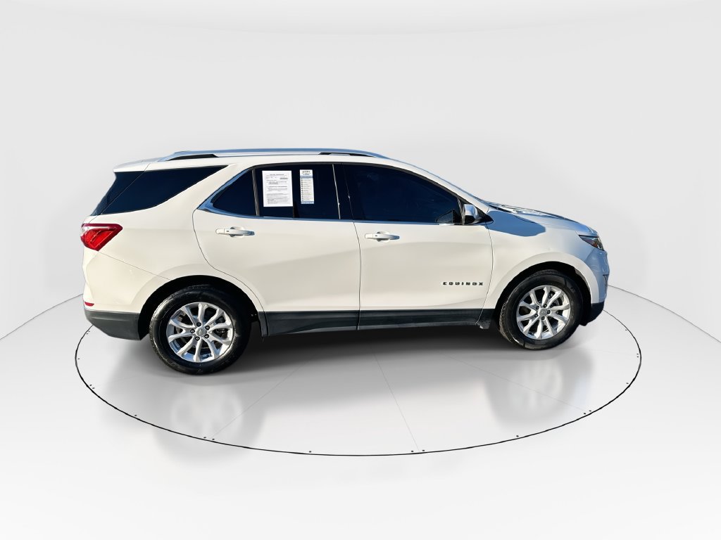 Used 2024 Cadillac Lyriq Tech RWD image 9
