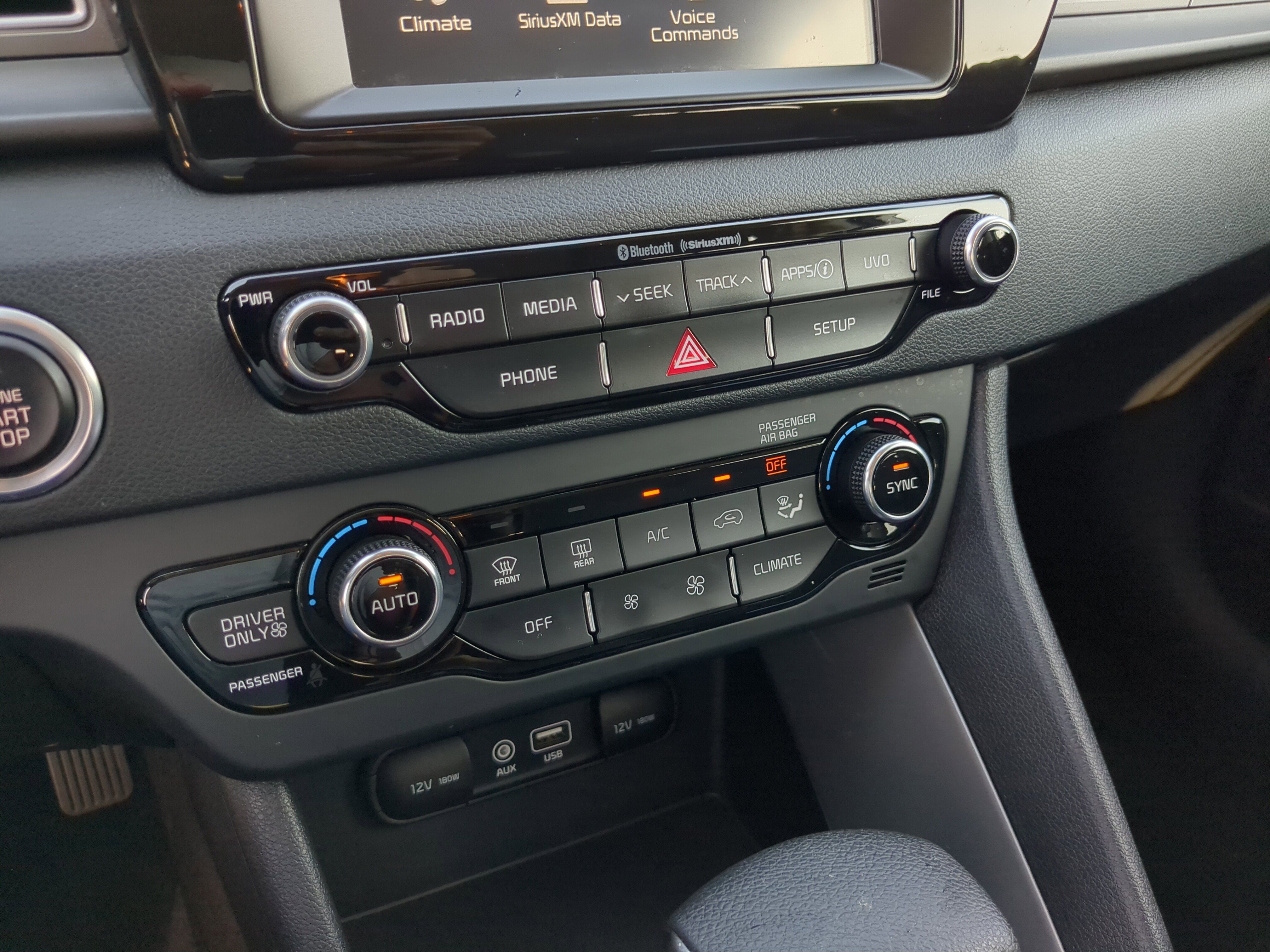 Certified 2019 Kia Niro LX image 23