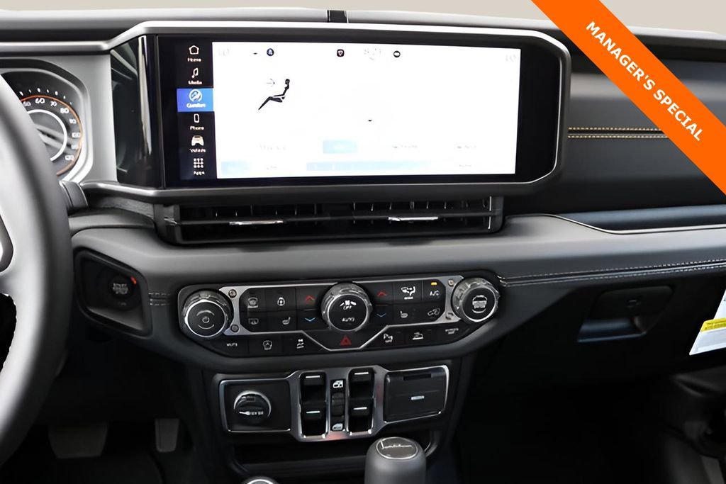 New 2025 Jeep Gladiator Sport image 21