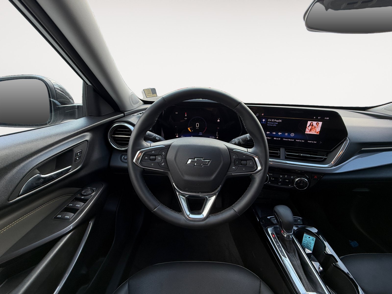 Certified 2025 Chevrolet Trax ACTIV w/ Sunroof Package FWD image 12
