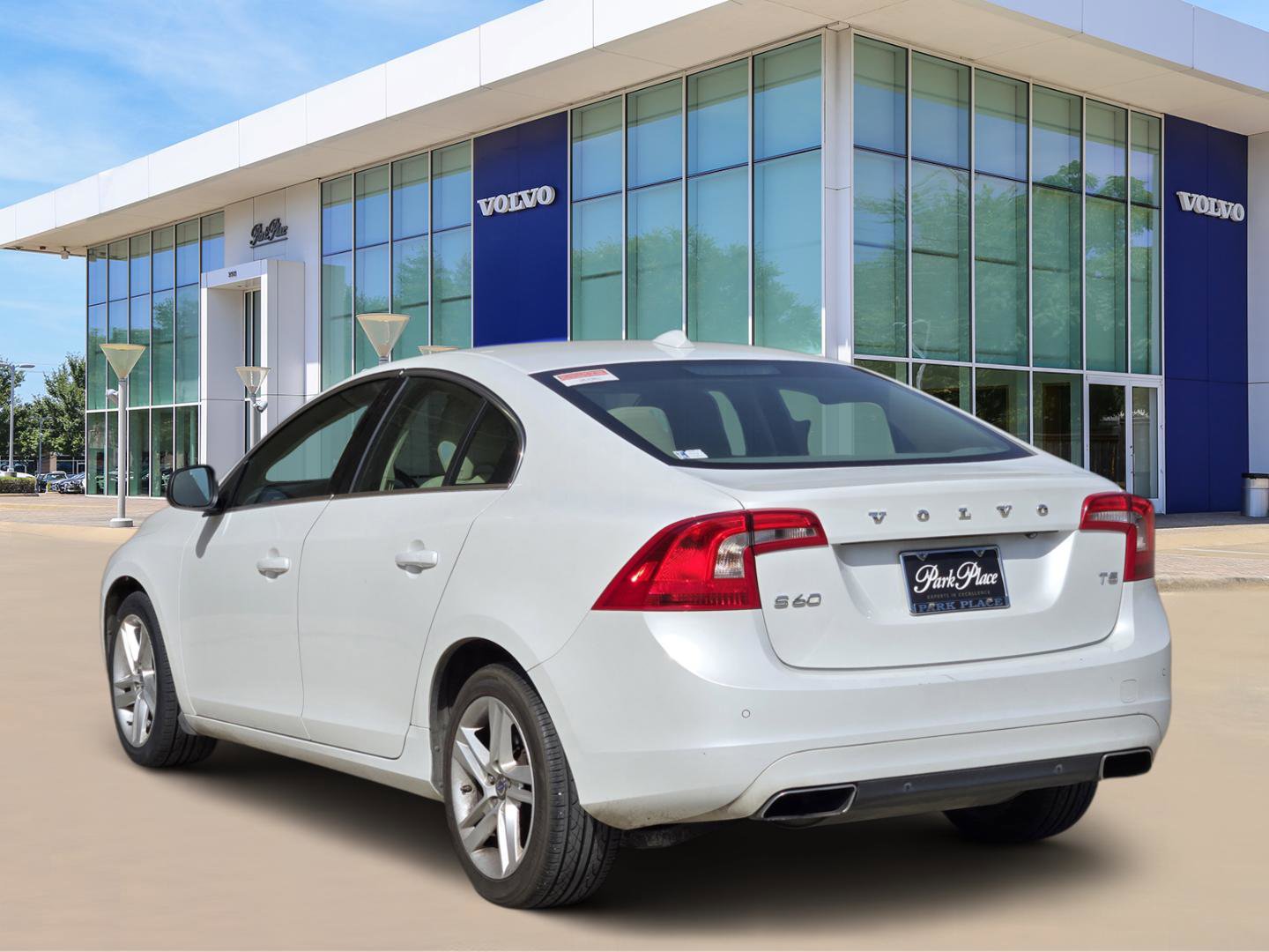 Used 2015 Volvo S60 T5 Premier Plus image 4