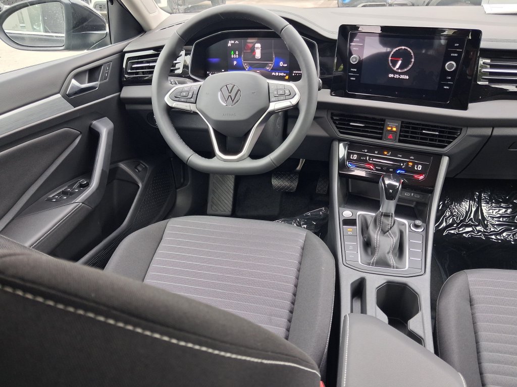 New 2027 Volkswagen Jetta S FWD image 7