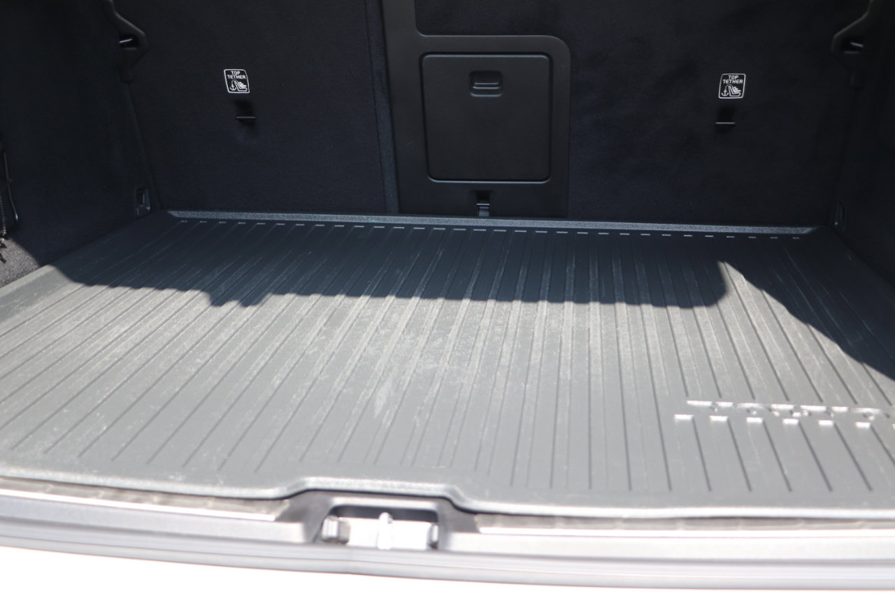 Used 2022 Volvo XC60 B5 Inscription w/ Advanced Package image 6