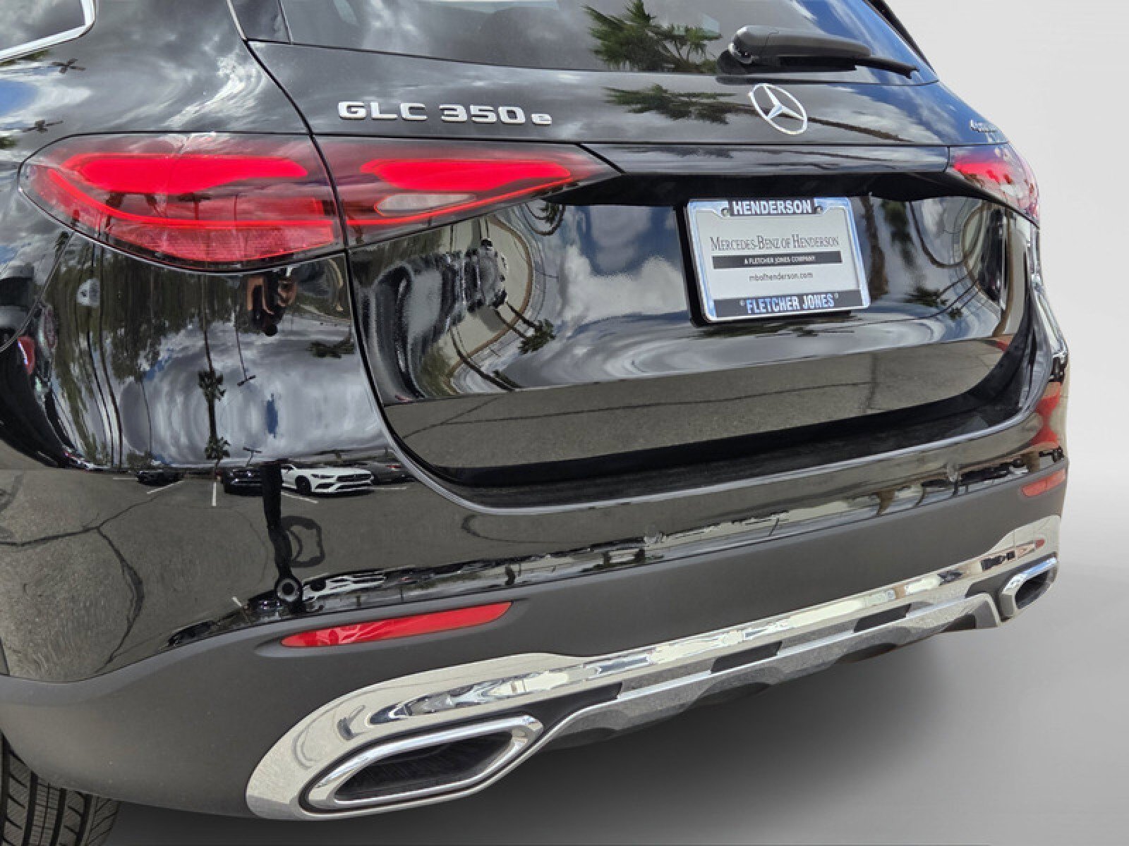 Certified 2025 Mercedes-Benz GLC 350e 4MATIC image 4