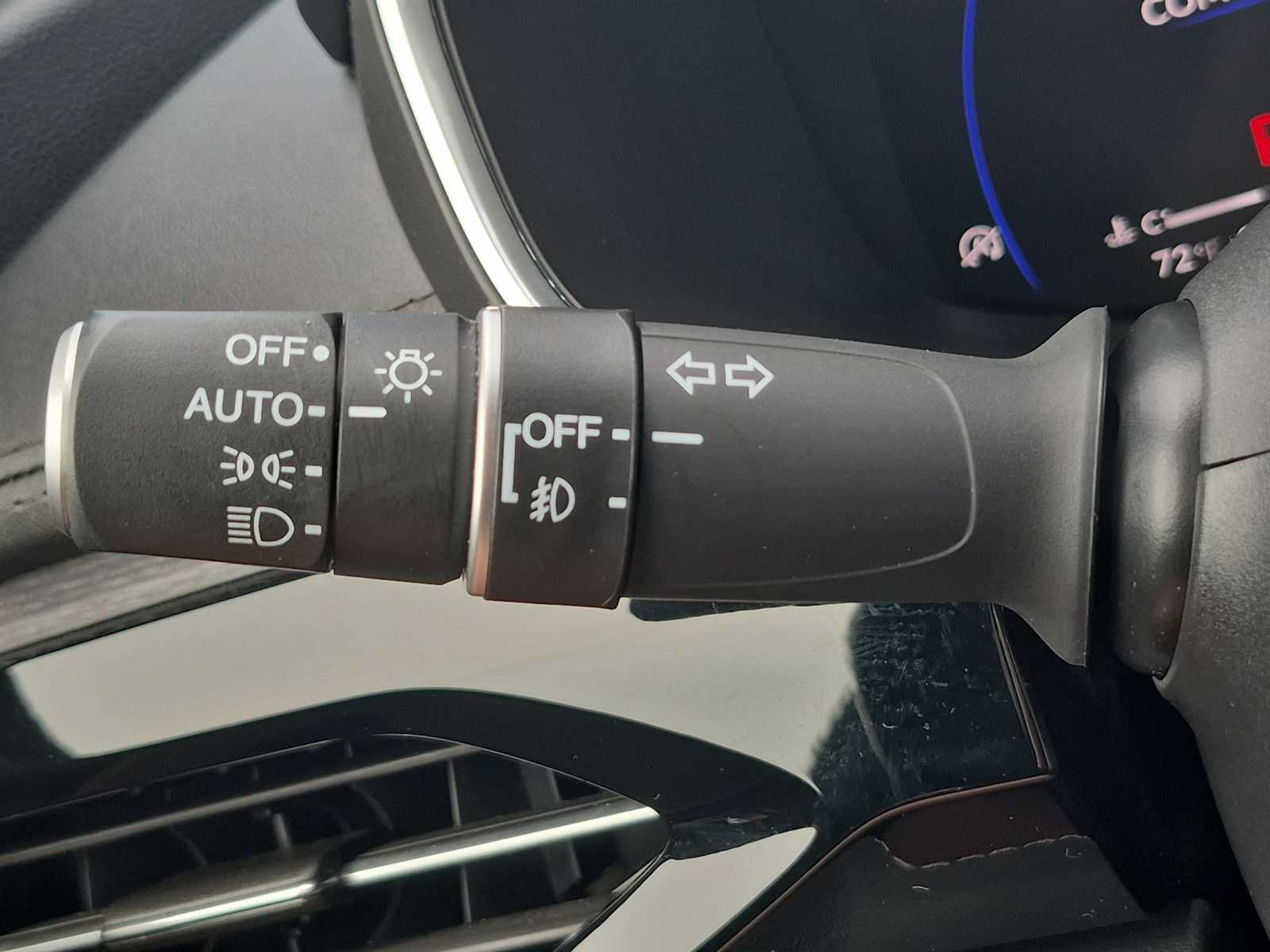 Used 2023 Acura MDX w/ Advance Package AWD/4WD image 29