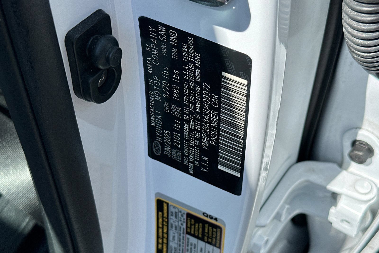 Used 2025 Hyundai Venue SEL FWD image 28