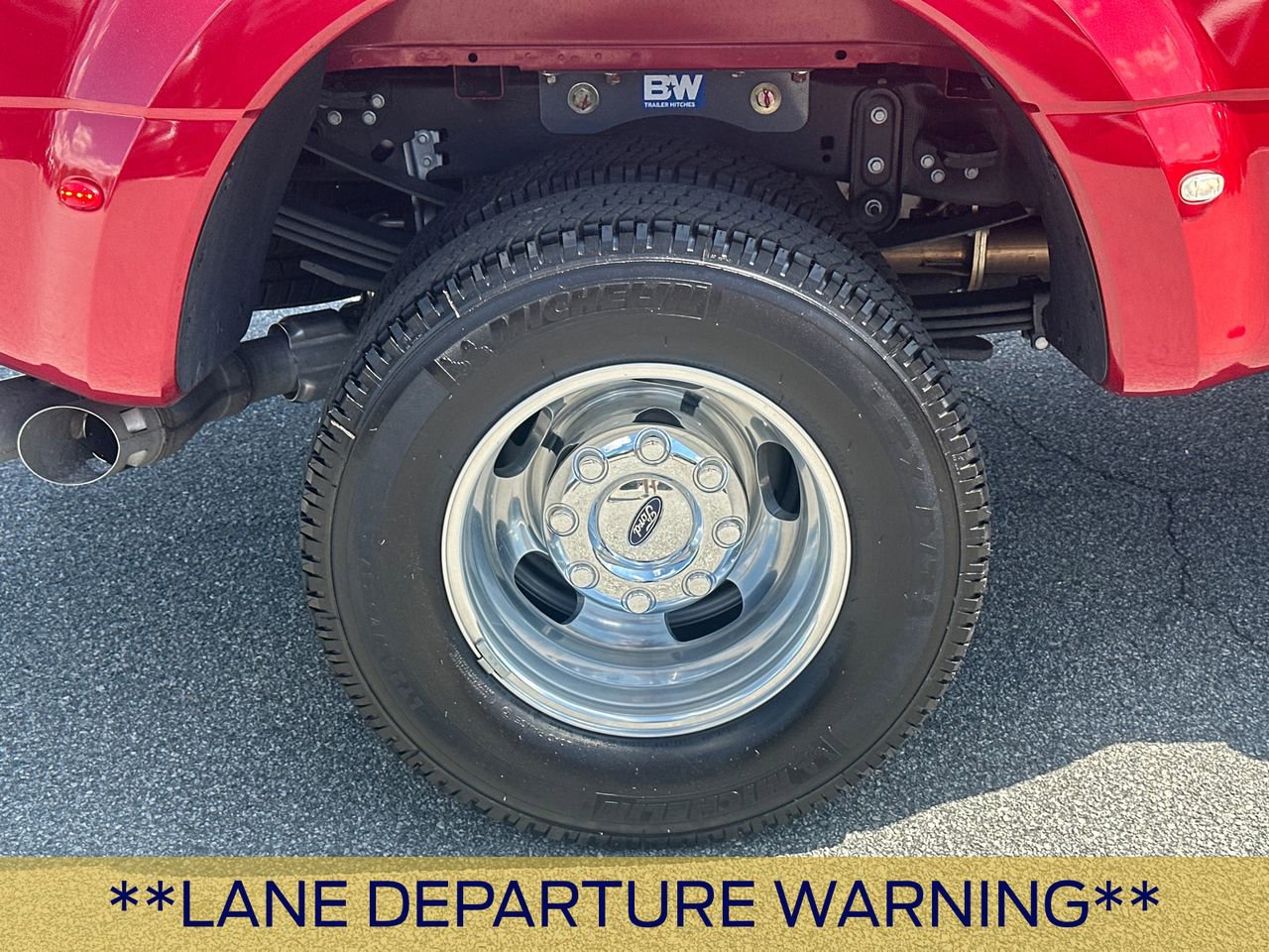 Certified 2024 Ford F350 Lariat w/ FX4 Off-Road Package AWD/4WD image 17