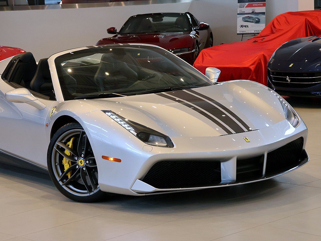 Certified 2018 Ferrari 488 Spider RWD image 7