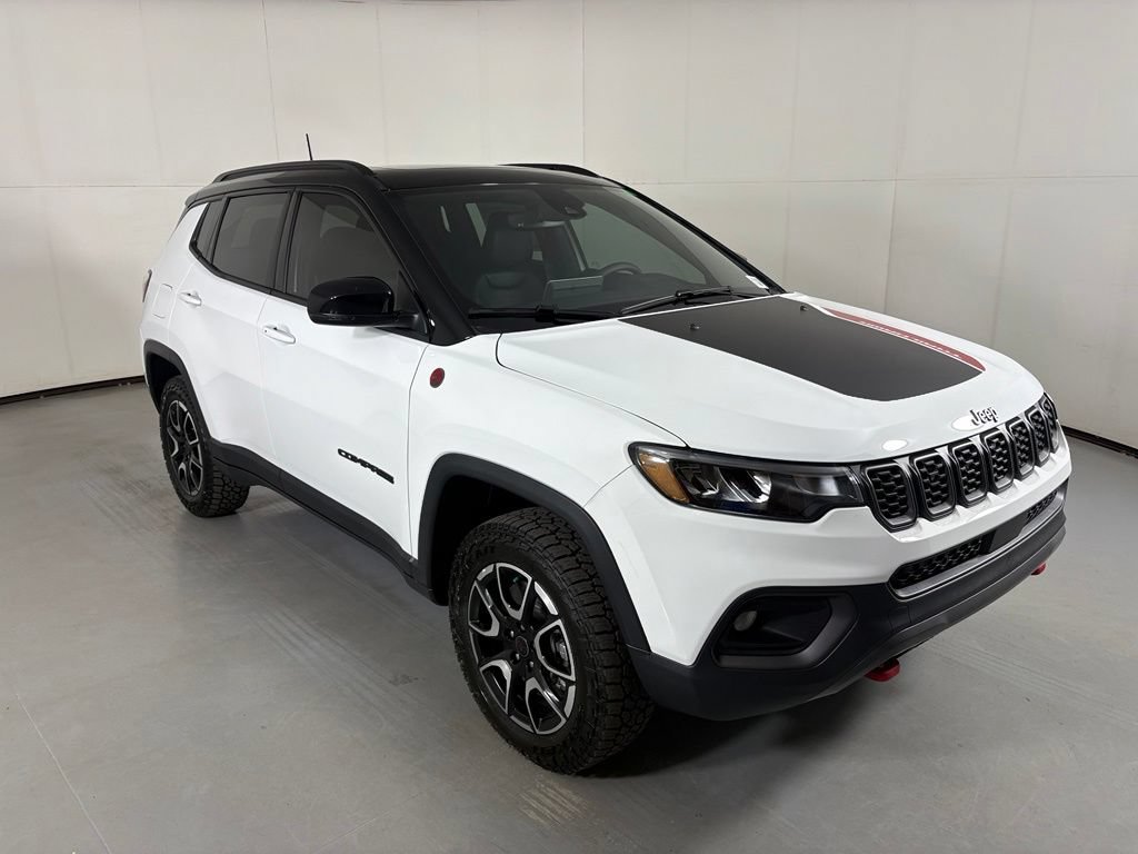 New 2026 Jeep Compass Trailhawk w/ Sun, Sound & Navigation Group AWD/4WD image 2