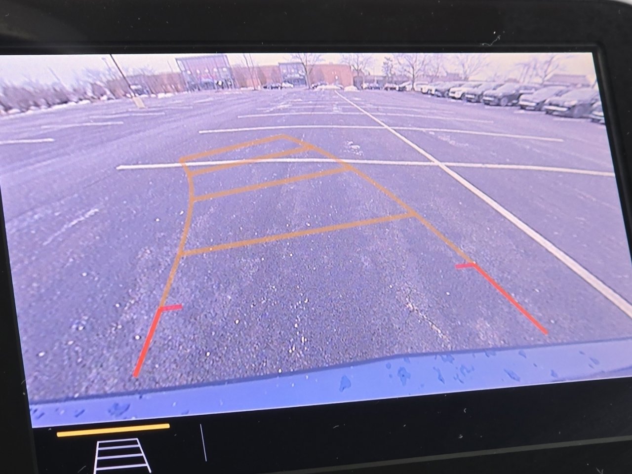 Used 2019 Chevrolet Equinox LT image 4