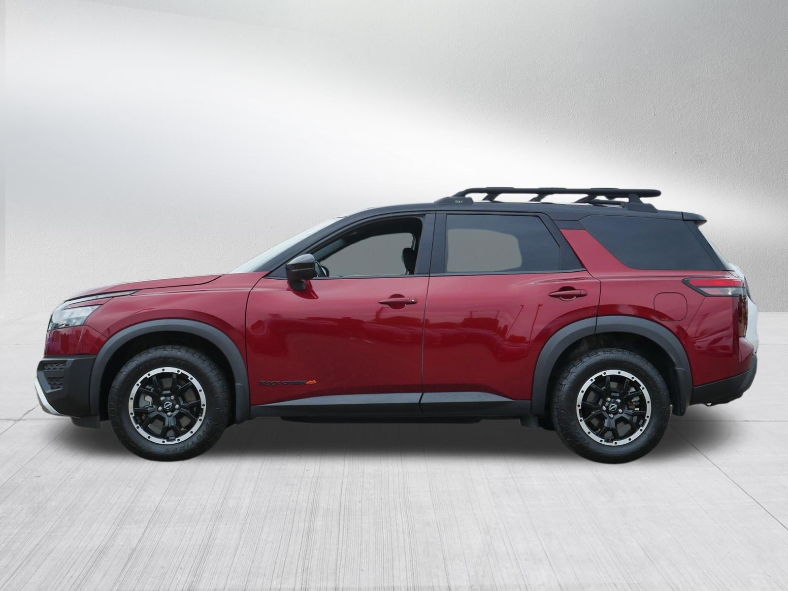 Used 2023 Nissan Pathfinder Rock Creek AWD/4WD image 4