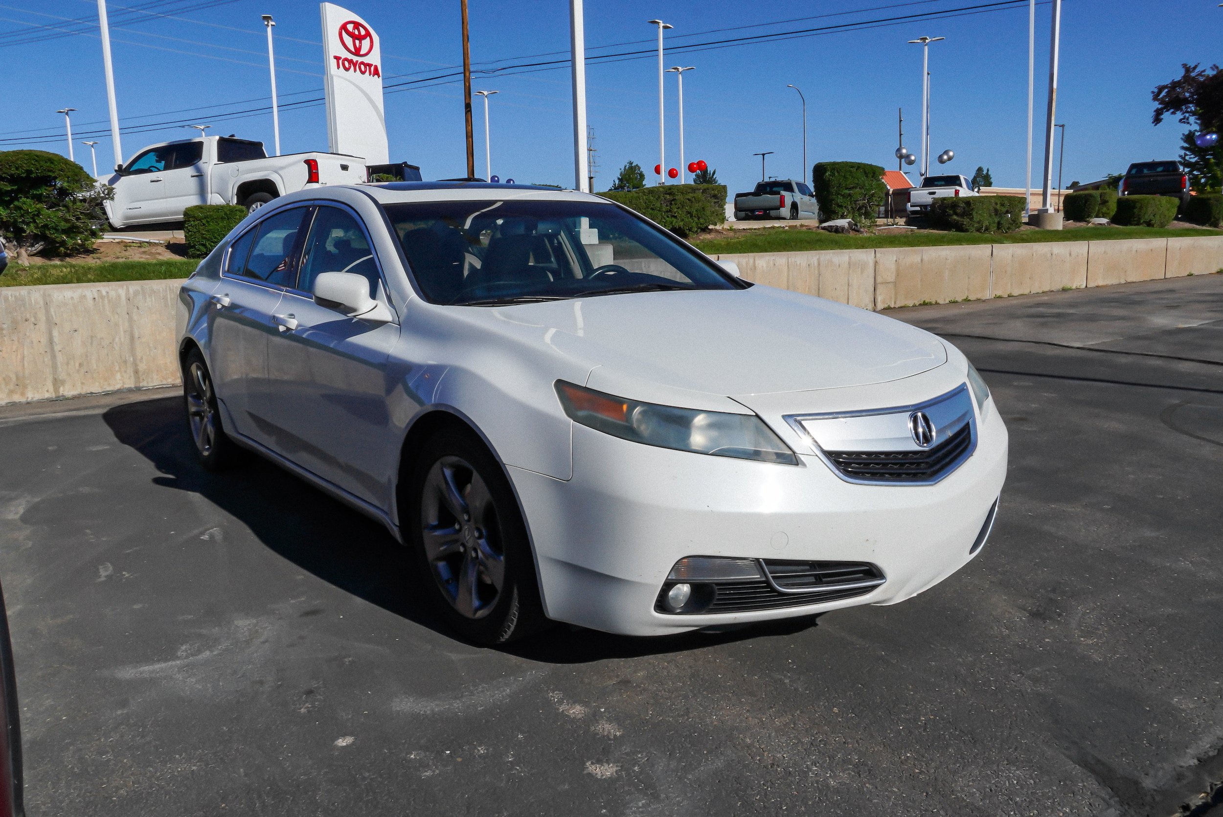 Used 2014 Acura TL SH-AWD image 2
