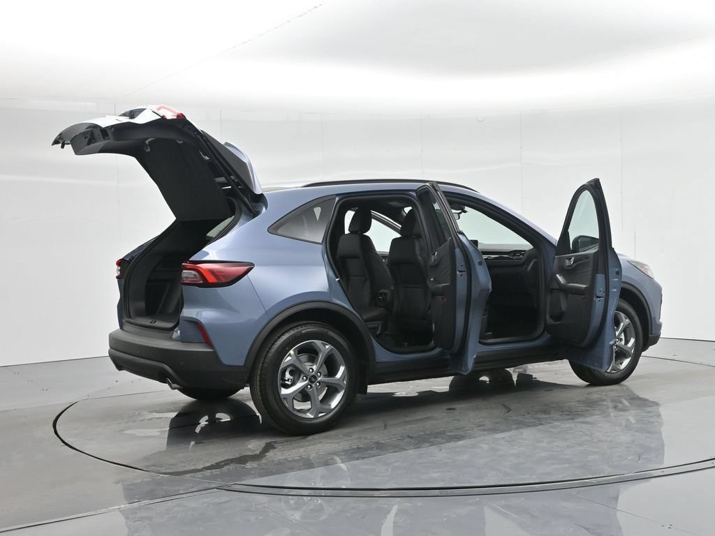 New 2025 Ford Escape ST-Line w/ Equipment Group 301A FWD image 32