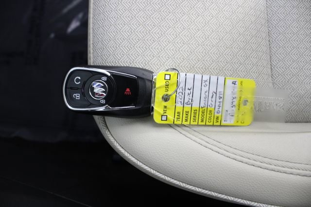 Used 2022 Buick Encore GX Select image 8