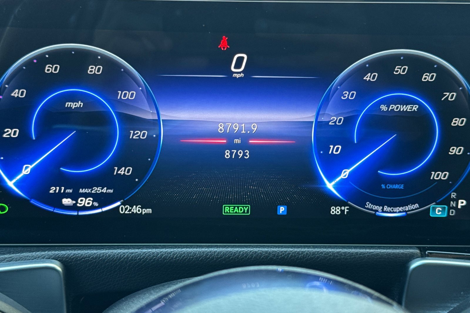 Used 2024 Mercedes-Benz EQB 250+ image 32