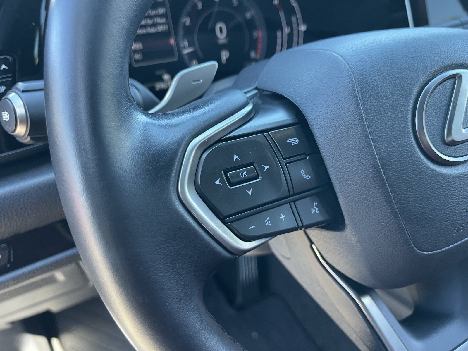 Used 2024 Lexus NX 250 FWD image 26
