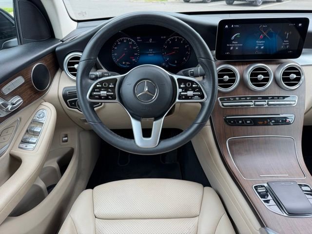 Used 2022 Mercedes-Benz GLC 300 4MATIC image 11
