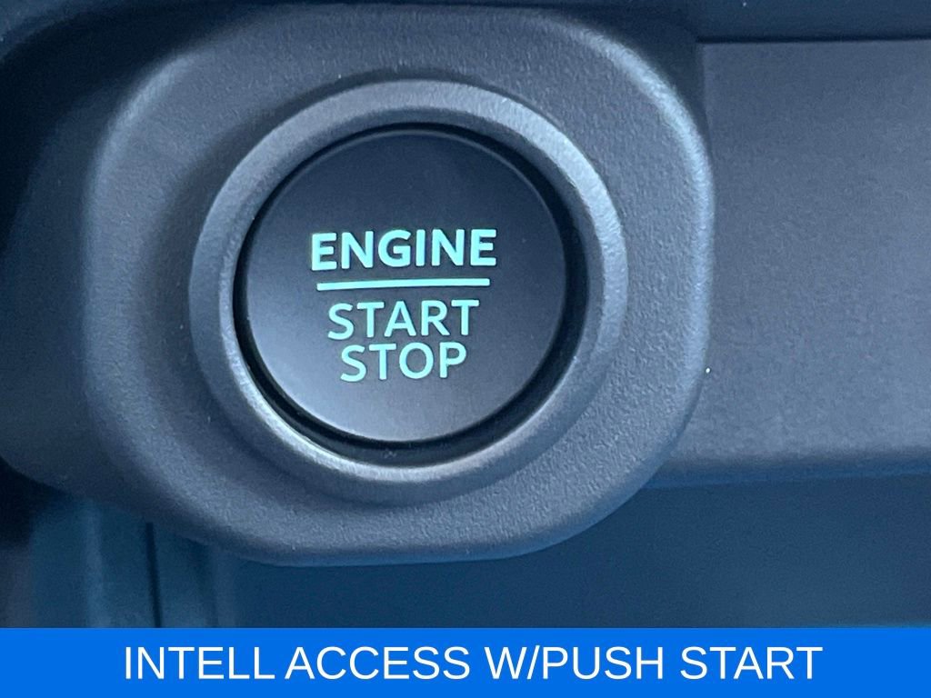 New 2025 Ford Maverick XLT w/ XLT Luxury Package image 8