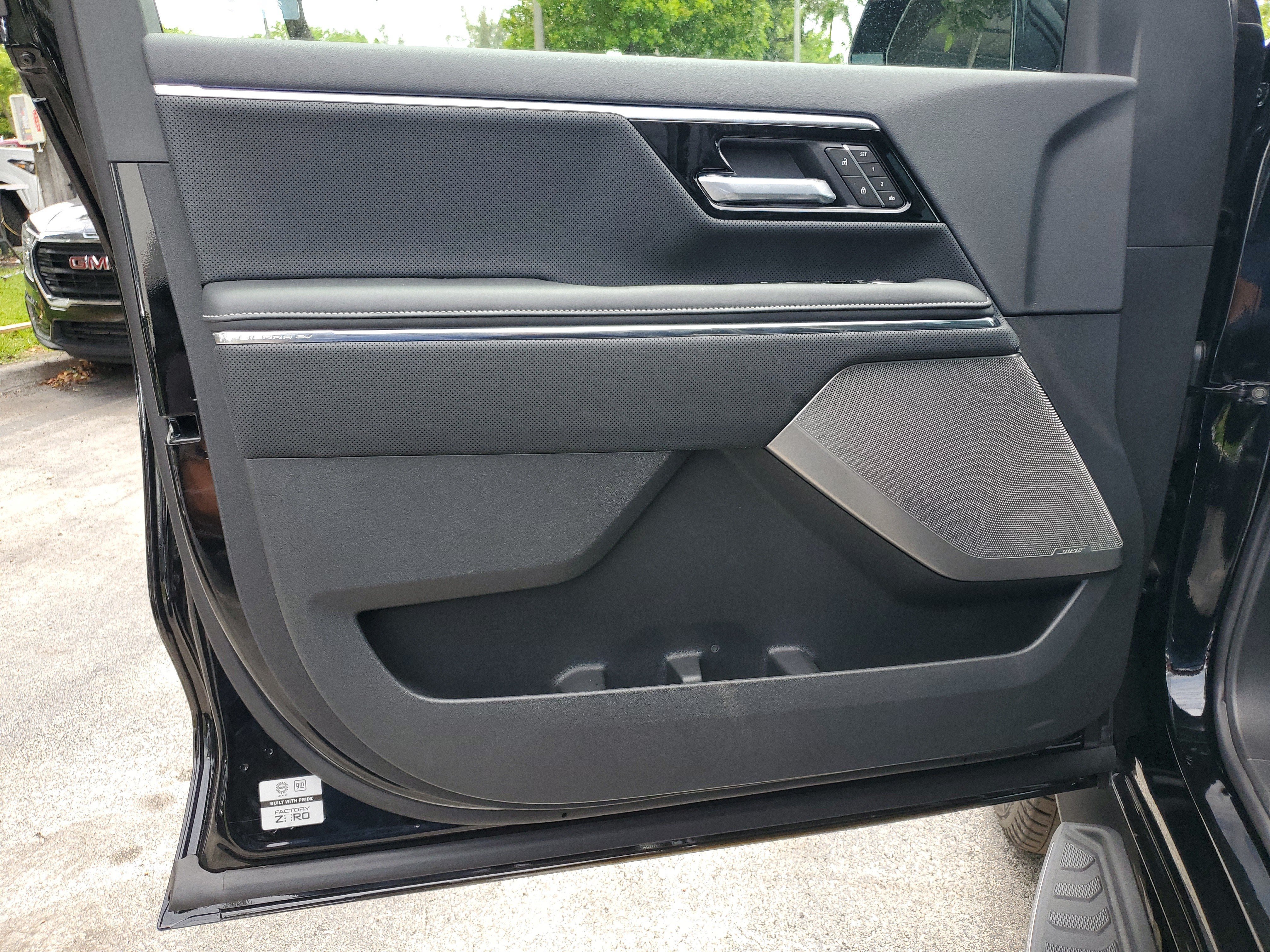 New 2025 GMC Sierra EV Denali AWD/4WD image 11