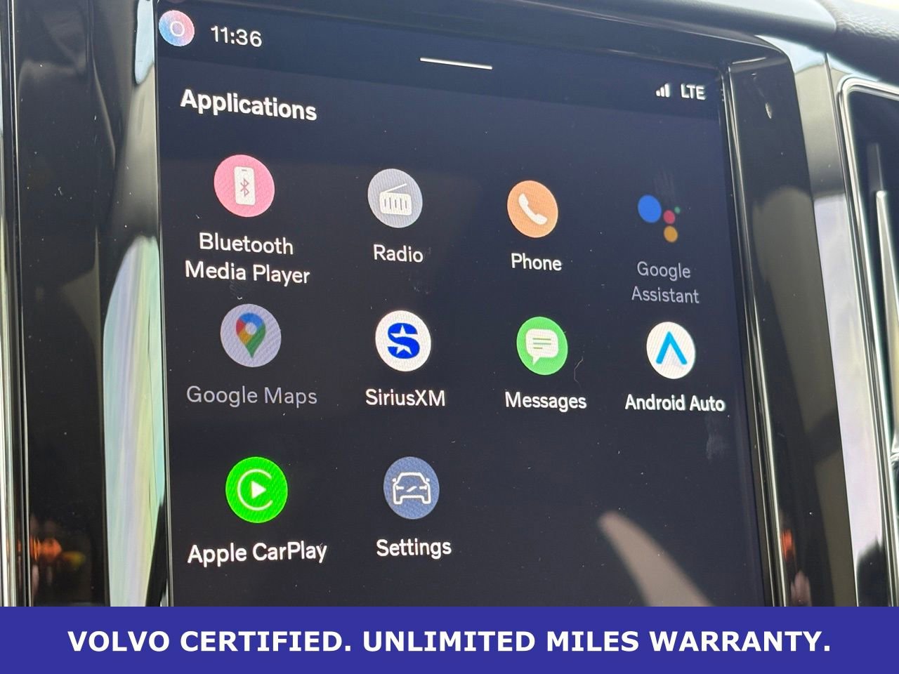 Certified 2025 Volvo XC60 B5 Core AWD/4WD image 25