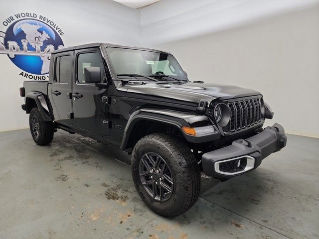 New 2025 Jeep Gladiator Sport image 4