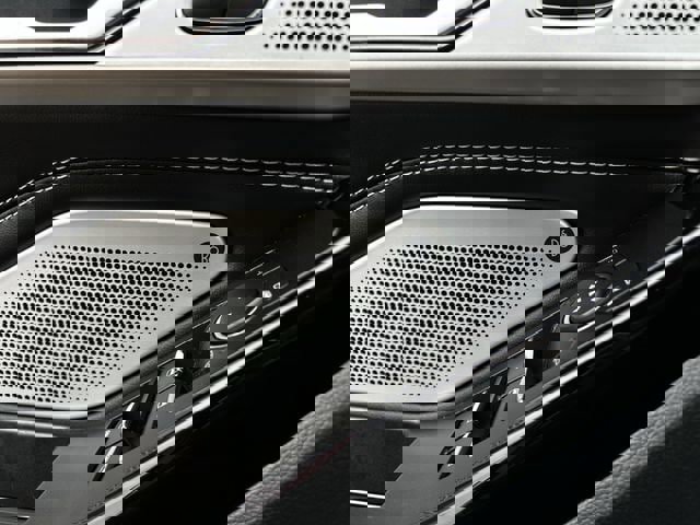 Used 2022 Ford Explorer ST w/ Equipment Group 401A AWD/4WD image 26