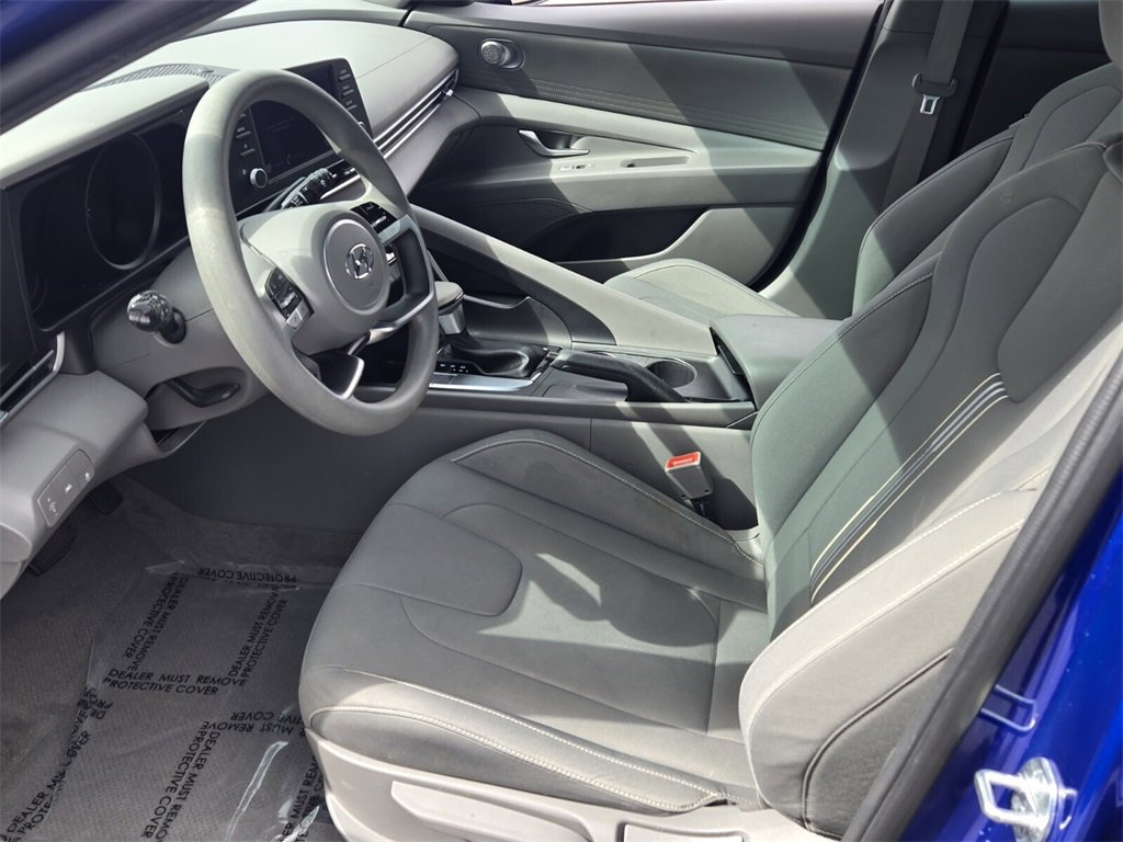 Certified 2023 Hyundai Elantra SEL image 10