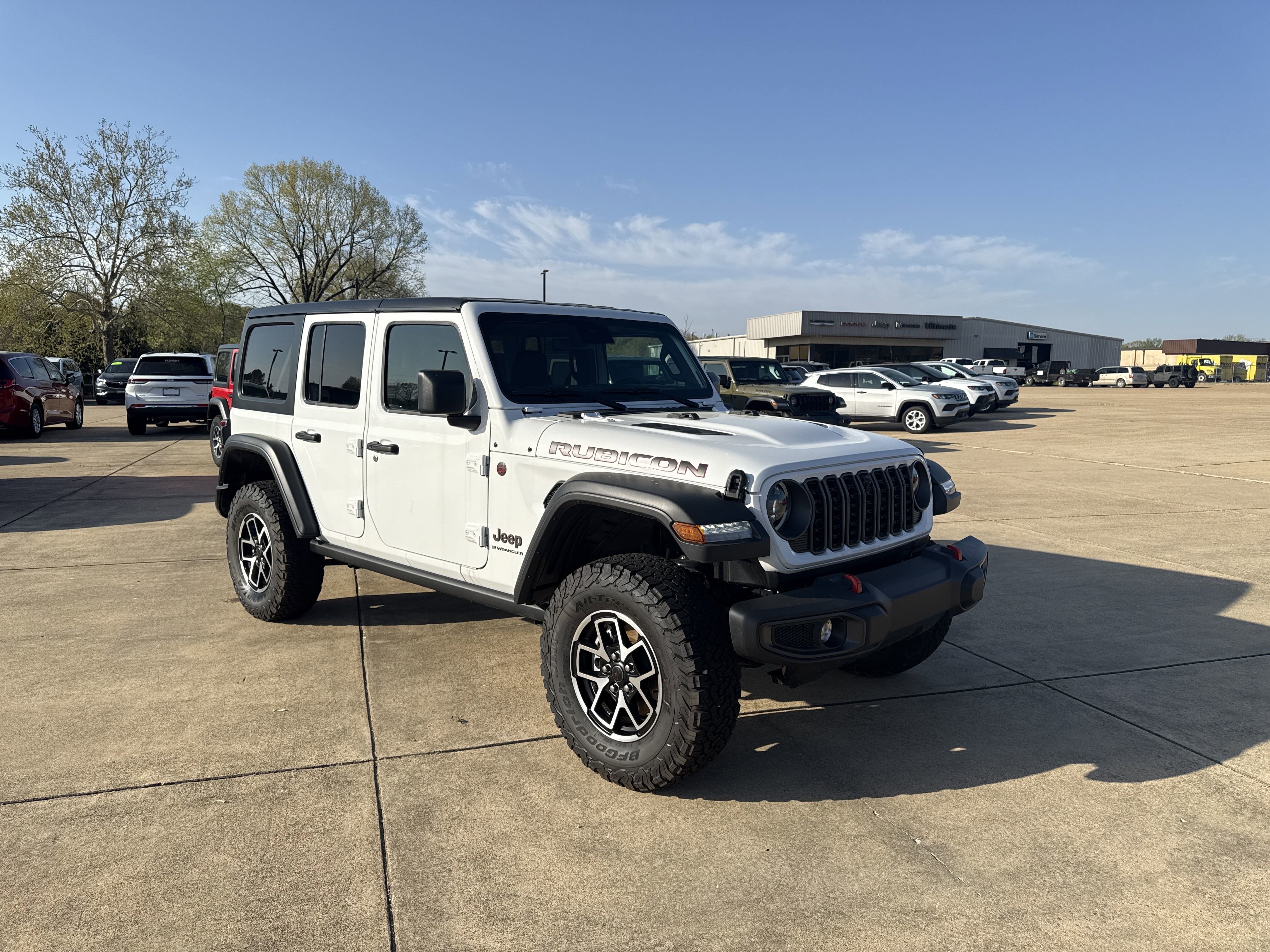 New 2025 Jeep Wrangler Unlimited Rubicon w/ Technology Group image 9