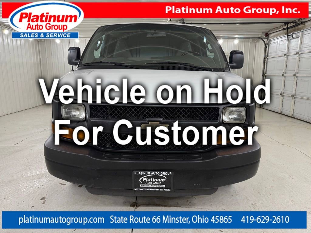 Used 2016 Chevrolet Express 3500 Extended RWD image 8